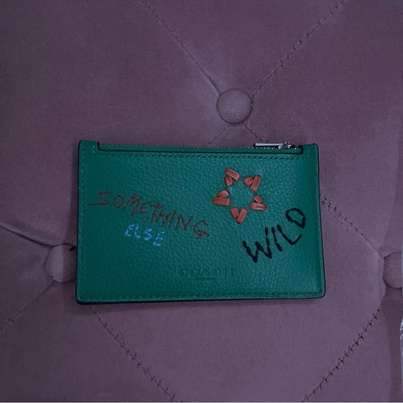 Coach Zip Card Case With Diary Embroidery - Picture 4 of 9